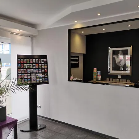 Come In Отель 3*